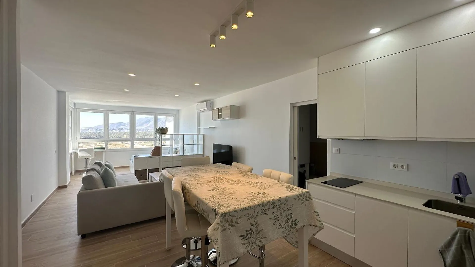 Sunstay Guadalmar Loft Seaview 말라가
